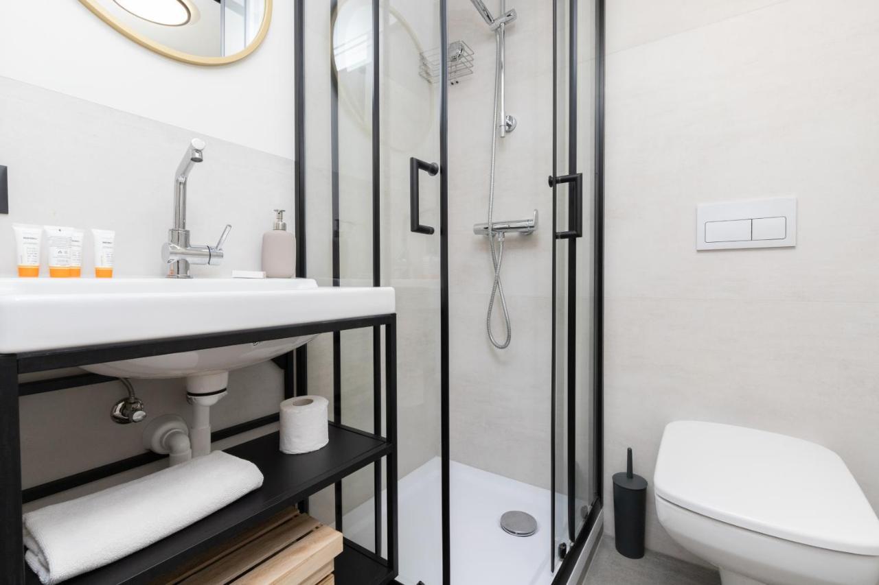 גדנסק Nad Motlawa Apartamenty Seredynskiego By Noclegi Renters מראה חיצוני תמונה